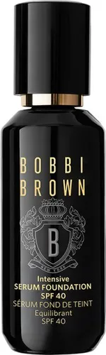 Bobbi Brown INTENSIVE SERUM FOUNDATION SPF 40 - Warm Sand - Make-up mit intensiver Pflege: Die neu formulierte Foundation vereint 10-fache Cordyceps-Pflege mit 12 Stunden Haltbarkeit und hohem UV-Schutz für strahlende, glatte Haut.
