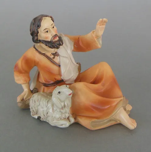 Hirte sitzend mit Schaf  6 cm hoch für Krippenfiguren Größe 11 cm