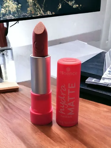 Essence Hydra Creamy MATTE Lippenstift 410 Nude Mood Squalan Hyaluron Sheabutter