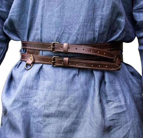 Leonardo Carbone® Unisex Wikinger Leder Doppelgürtel Ubbe – 100% Echtleder, vielseitig für LARP und Kostüme - Erlebe den handgefertigten Wikinger Doppelgürtel Ubbe aus 100% Echtleder. Mit verstellbarer Länge und robustem Design ist er das perfekte Accessoire für LARP-Events, Karneval oder Cosplay.