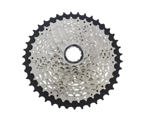 SHIMANO CS-M4100 Kassette – 10-fach Schaltung - Kassetten & Ritzel, ideal für DEORE Gruppen, bietet präzise Schaltstufen für optimalen Fahrspaß und Leistung auf jedem Terrain.