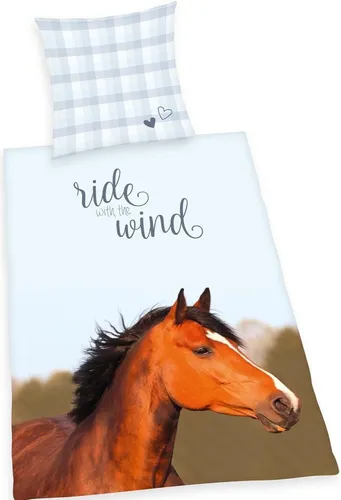 Bettwäsche Set Renforce Baumwolle 135x200 - Pferde Motiv - 2-teiliges Bettwäsche-Set aus 100% Baumwolle, hautsympathisch und allergikergeeignet. Mit Reißverschluss und ÖKO-TEX Standard 100 für sicheren Schlafkomfort.