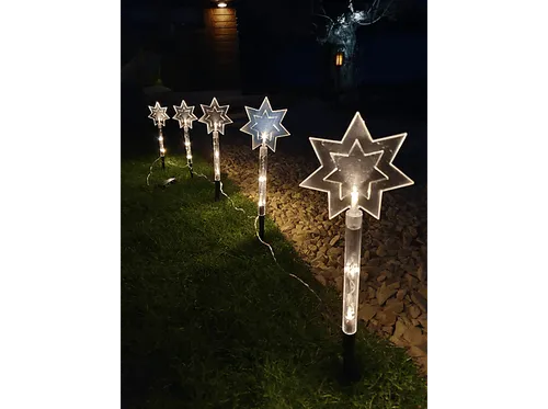 FHS LED-Leuchtstäbe 5 Erdspieße mit je 1 Stern Weihnachtsbeleuchtung - Weihnachtsbeleuchtung mit 5 LED-Leuchtstäben, ideal für stimmungsvolle Dekoration im Garten oder Innenbereich. Timer und wetterfestes Design sorgen für einfachen Einsatz.