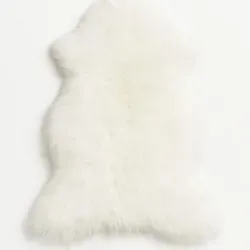Provellus Fellteppich Island Schaffell weiß – Flauschiges Naturprodukt - Fellteppiche für ein gemütliches Zuhause. Unser ökologisch gegerbtes Islandschaffell in Naturweiß sorgt für warme Atmosphäre und Wohlfühlkomfort.