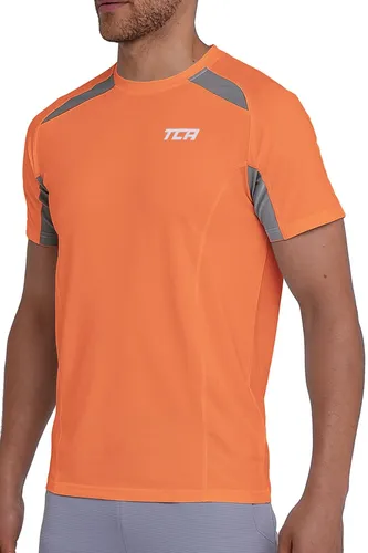 TCA Herren Quickdry Sportshirt - Orange - Funktionsshirt mit strategischen Belüftungselementen für optimale Atmungsaktivität. Ideal für Fitness und Outdoor-Aktivitäten, hält Sie das ganze Jahr über trocken.