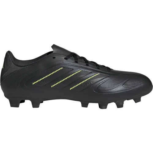 adidas Unisex COPA Pure III Club Fußballschuhe - Fußballschuhe mit regulärer Passform, weichem Synthetik-Obermaterial und vielseitiger Außensohle für Kunstrasen, Hart- und Aschenplätze.