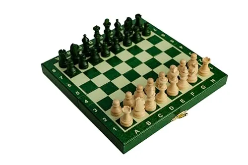 Magnetisches Holzschach Set Mini 20 cm – Grünes Brett – Reiseschach klappbar mit Figurenfach