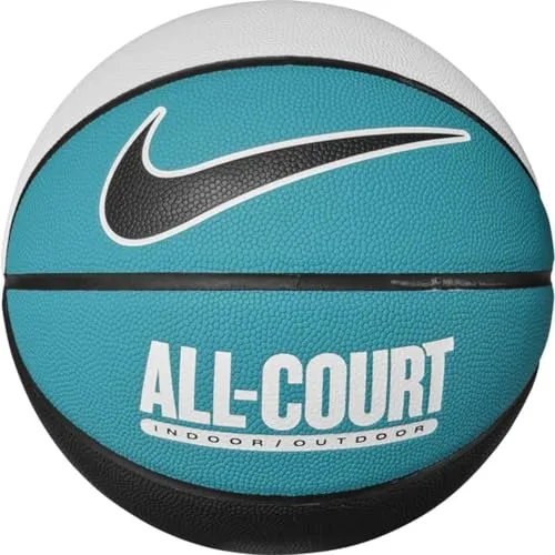Nike Everyday All Court 8P Basketball - Basketball für Indoor und Outdoor, bietet hervorragenden Grip durch tiefen Rillen und rutschfeste Oberfläche. Langlebiges Material aus 85% Gummi und 15% Kunstleder.
