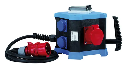 HEDI CEE-Stromverteiler m. Station KVM302016 - Mobiler Stromverteiler für Innen und Außen mit IP44 Spritzwasserschutz, 2x CEE 16A 400V und 3x Schutzkontakt 230V. Ideal für Baustellen und Events, robustes Gehäuse und praktischem Tragegriff.
