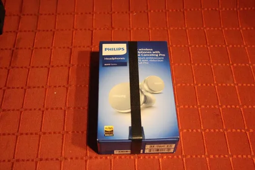 PHILIPS TAT 8506 WT/00 In-Ear Kopfhörer Bluetooth - Kopfhörer mit Bluetooth-Konnektivität und austauschbaren Ohrstöpseln für individuellen Komfort und perfekten Sitz.