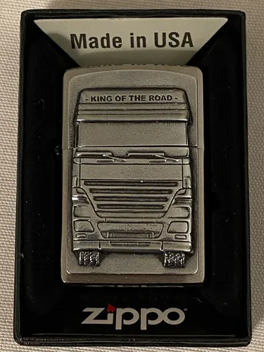 Zippo King of the Road Feuerzeug in silber von Zippo GmbH