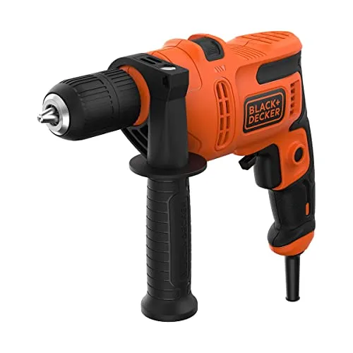 BLACK+DECKER 500W Schlagbohrmaschine BEH200-QS - Bohrmaschinen: 500W Leistung für präzises Bohren in Holz, Metall und Mauerwerk. Mit 13mm Schnellspannbohrfutter und Zusatzhandgriff für optimale Kontrolle.