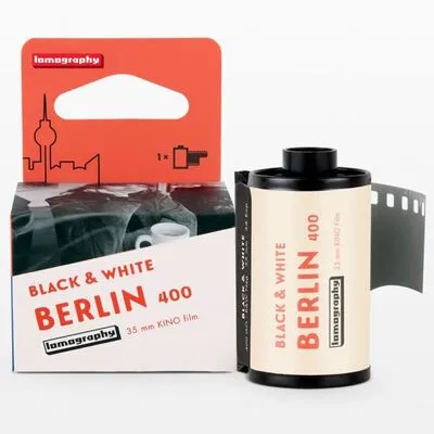 Lomography Schwarzweißfilm 35mm ISO 400 Berlin Kino