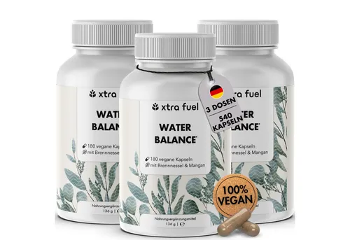 Water Balance Komplex - 540 vegane Kapseln zur Unterstützung der Wasserbalance - Hochdosierte pflanzliche Kapseln mit Brennnessel, rotem Weinrebenblatt und Rosskastanie. Ideal für die tägliche Anwendung, 60 Tage Vorrat, laborgeprüfte Qualität aus Deutschland.