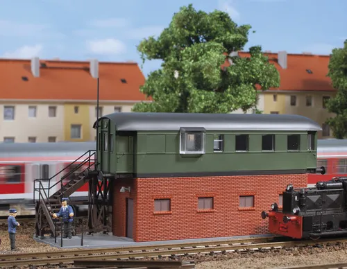 Auhagen 13339 Behelfstellwerk, TT - Modellbauartikel - Gebäude im Maßstab 1:120, ideal für detailverliebte Modellbauer, einfach als Bausatz aus hochwertigem Kunststoff zu montieren.