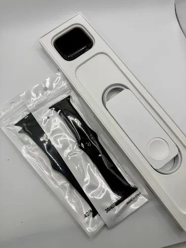 Produktbild Apple Watch Series 6 GPS + Cellular 44mm