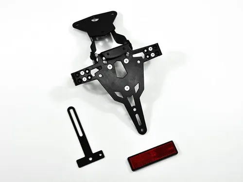 ZIEGER Kennzeichenhalter Pro für MV Agusta F4 1000 BJ 2014-18 - Motorradzubehör, stabiler Kennzeichenhalter in elegantem Schwarz, inklusive Montagematerial für eine einfache Installation.