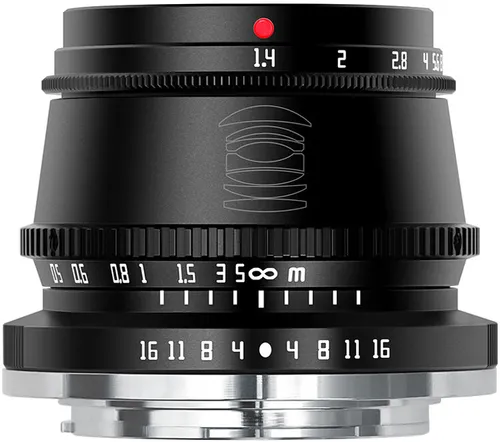 TTArtisan 1.4/35mm Black für Sony E - Objektiv mit 35mm Brennweite und großer Blende von 1.4, ideal für kreative Fotografie mit hervorragender Lichtstärke und Schärfe.