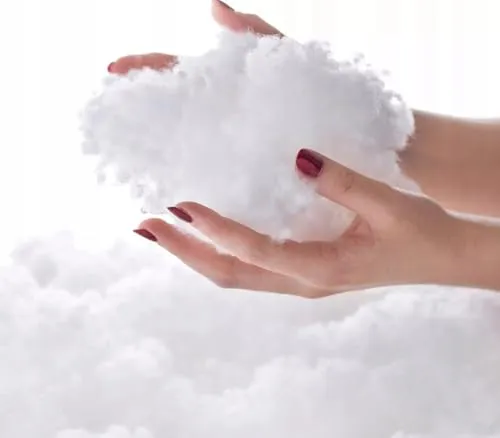 Füllwatte 5 Kg Beutel - Hochwertige Bastelwatte für Kuscheltiere - Basteln - Strapazierfähige und waschbare Füllwatte aus 100% Polyester, ideal für Kissen, Kuscheltiere und Handarbeiten, auch für Allergiker geeignet.