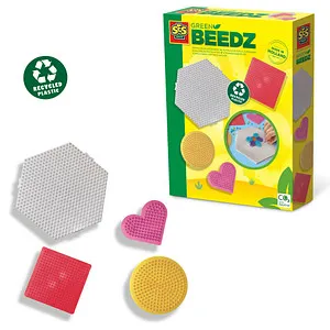 SES Creative 06403 Green Beedz - 4 Sortierte Eco-Stiftplatten, nachhaltiges Bügelperlen-Set aus recyceltem Material für kreatives und umweltbewusstes Basteln