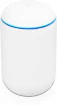 Ubiquiti UniFi Dream Machine - UDM-EU - Router mit integriertem WLAN 802.11ac, bietet hohe Geschwindigkeit und einfache Verwaltung für Ihr Smart Home oder Büro.