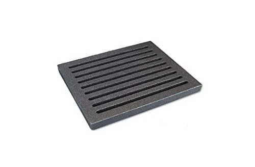 Grillrostprofi Feuerrost 18x22 cm - Aschesauger mit robustem Gussrost, ideal für effizientes Grillen und einfache Reinigung, Maße: 18 cm x 22 cm x 1,7 cm.