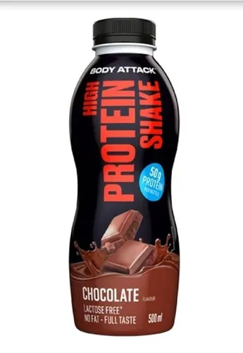 Body Attack High Protein Shake 12x500ml - Trinkfertiger Proteinshake in praktischen 500ml-Flaschen. Die laktosefreie Rezeptur bietet eine cremige Konsistenz und verschiedene Geschmacksrichtungen. Ideal für unterwegs und zur Ergänzung deiner Ernährung.