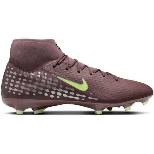 Nike Performance Fußballschuh braun|orange 46 EU - Hochwertiger Fußballschuh in Größe 46, ideal für Naturrasen. Mit speziellem Obermaterial für optimale Ballkontrolle und Komfort. Perfekt für ambitionierte Spieler.