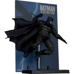 DC Multiverse McFarlane Cover Recreations Actionfigur Batman - Aufstellfigur aus der beliebten DC Multiverse Serie, detailgetreu und perfekt für Sammler und Batman-Fans.