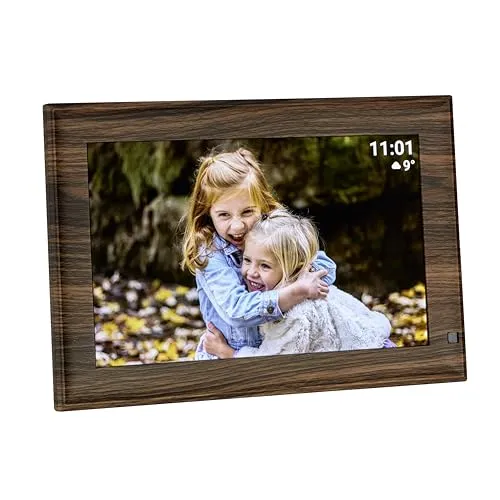 TFA Dostmann Digitaler WLAN Bilderrahmen 10 Zoll mit Frameo App - Digitaler Bilderrahmen in Holz-Optik mit Bewegungssensor und Touchscreen für einfache Bedienung. Ideal zum Teilen von Fotos und Videos über WLAN, perfekt für Geschenke!