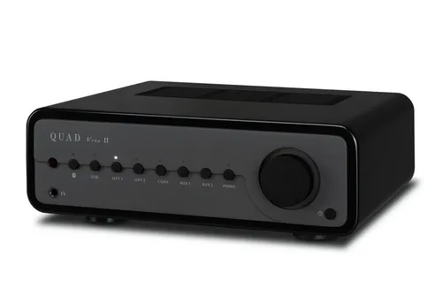 QUAD Vena II Audioverstärker - Vielseitiger Audioverstärker für Autos mit elegantem Design und flexibler Positionierung. Genießen Sie kabelloses Bluetooth-Streaming und hervorragende Klangqualität durch leistungsstarke Technik.