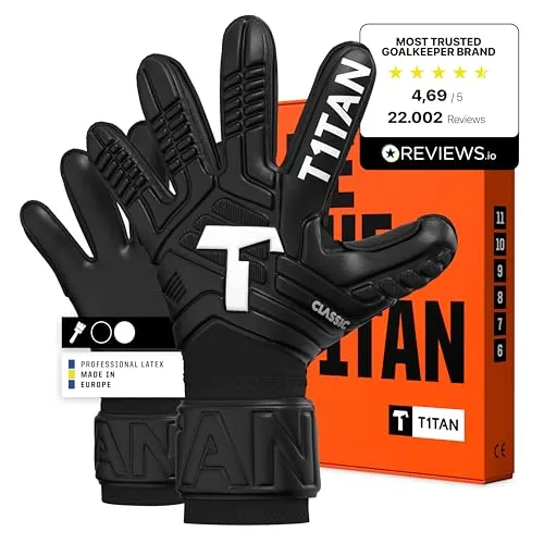 T1TAN Torwarthandschuhe Erwachsene, CLASSIC Black-Out, Größe 8 - Hochwertige Torwarthandschuhe in Schwarz, Größe 8. Ideal für den Fußball-Einsatz, bieten optimalen Grip und Komfort für jeden Keeper.
