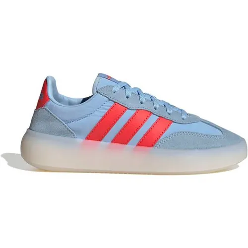 adidas BARREDA Decode Shoes JUNIOR in rot von adidas