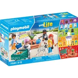 PLAYMOBIL MyLife 71541 MyFigures Shopping - Detailreiches Spielzeug mit Einkaufswagen für kreative Einkaufstouren, ideal für kleine Hände und langlebig in der Nutzung