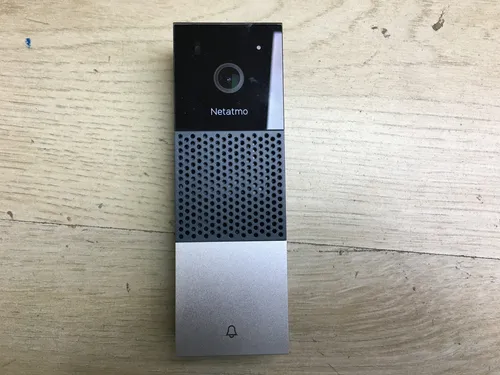 Netatmo Smarte Außenkamera mit Sirene und Videotürklingel