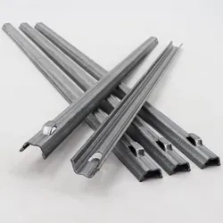 Aquagart W-Profil Zaunanker 50cm - Stabiler Bodenanker für Wild- und Weidezaun - Bodenanker für Wildzaun, robust und einfach in der Anwendung. Sichert Zäune gegen Anheben durch Tiere und schützt Ihre Tiere effektiv.