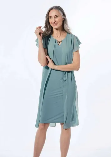 GOLDNER Abendkleid Kurzgröße: Elegantes Etuikleid mit Chiffonüberwurf in Grün