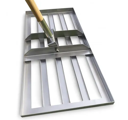 SattesGrün Rasenrechen Profi Lasercut Edelstahl - Edelstahl Rasenrakel zur perfekten Rasenpflege, ideal für das Abziehen und Nivellieren von Rasenflächen, sofort lieferbar aus Deutschland.