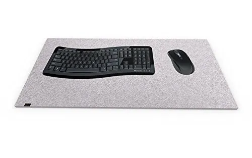 Designer Filz Schreibtischunterlage graumeliert in XXL (ca. 40x80cm groß). Originelle Schreibunterlage - besonders weich und komfortabel. Die Alternative zur Papier- oder Leder Schreibtischunterlage