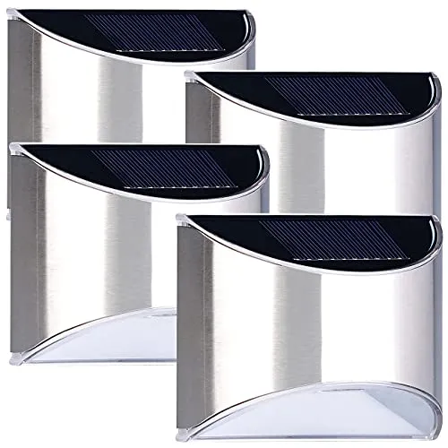 Lunartec Solarleuchte 4er-Set: Elegante Edelstahl-LED-Wandleuchte mit Lichtsensor - Strahler & Flutlichter: Betriebskostenfrei dank Solarenergie, ideal für geschützte Außenbereiche. Dämmerungssensor für automatisches Ein- und Ausschalten.