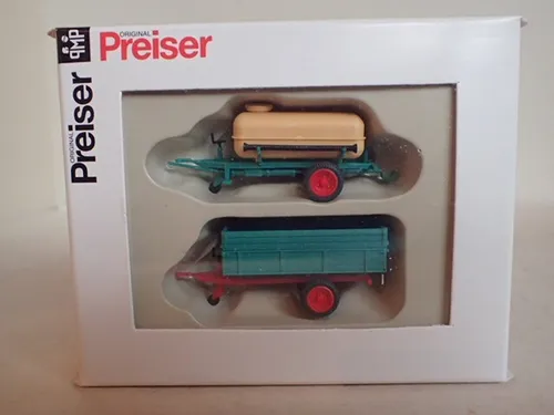 Preiser Einachsanhänger jeweils mit mit Ladepritsche oder Faß 17917 H0 1:87 OVP