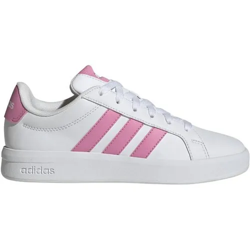 adidas Junior's Grand Court 3.0 Sneaker 38 EU grau - Atmungsaktiver Sneaker in Grau mit herausnehmbarer Einlegesohle, ideal für den Alltag. Entdecken Sie weitere adidas Produkte im Bergfreunde.de Online-Shop!