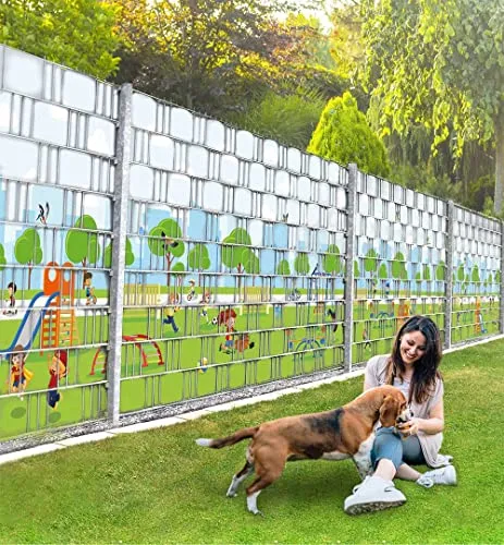 MyMaxxi Felder Zaunsichtschutz | Playing Kids F1 - Sichtschutzstreifen für Doppelstabmattenzaun - Gestalten Sie Ihren Garten mit dem MyMaxxi Zaunsichtschutz in 2,50m x 1,80m. Einseitig bedruckt und einfach einzuflechten, sorgt er für Sichtschutz und ein schönes Ambiente. Made in Germany und inklusive Klemmschienen!