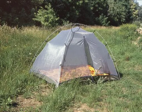 Moskito Zelt II von Brettschneider - Hochwertiges Moskitonetz für 2 Personen, ideal für Camping und Outdoor-Aktivitäten. Schützt zuverlässig vor Mücken und kriechenden Tieren mit feinem Netz und einfachem Aufbau.