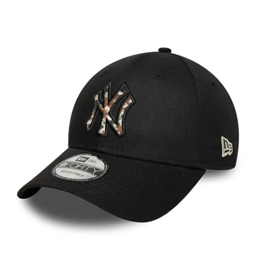 New Era MLB 9FORTY Cap New York Yankees - Schwarz - Stylische 9FORTY Cap mit gesticktem Yankees Logo und einzigartigem Kuhfell-Muster. Strapback-Verschluss für individuellen Tragekomfort. Ideal für Fans und modische Akzente.