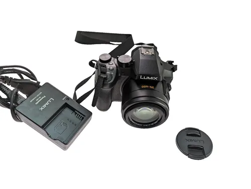 Panasonic Lumix DMC-FZ330 Bridge Kamera