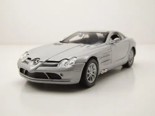 Mercedes SLR McLaren 2002 Modellauto 1:24