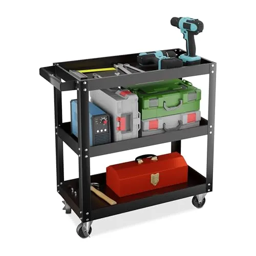 relaxdays Werkstattwagen 3 Ebenen, schwarz - Vielseitiger Werkstattwagen mit 3 Ablagen und max. Traglast von 100 kg. Ideal für die optimale Organisation von Werkzeugen und Materialien, ausgestattet mit drehbaren Rädern und Feststellbremsen für sicheren Stand.