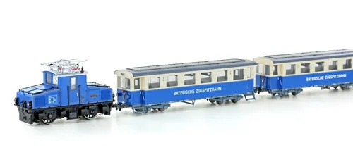 Hobbytrain H43106, Zugspitzbahn Tal Lok mit 2 Personenwagen, Neu & OVP, H0e