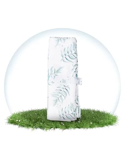Hinzling Wickelunterlage für Unterwegs - Green Fern - Abwaschbare, Schadstofffreie, Nachhaltige und Moderne Baby Unterlage - Must-Have Reise Zubehör